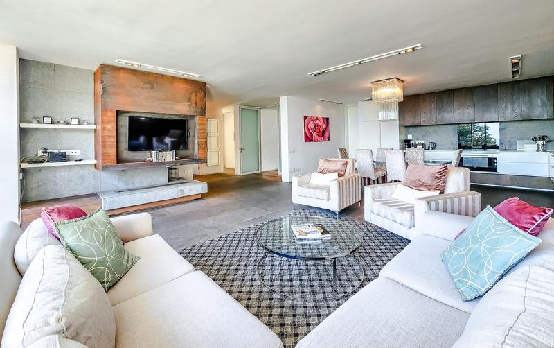 6 Bedroom Property for Sale in Camps Bay Western Cape